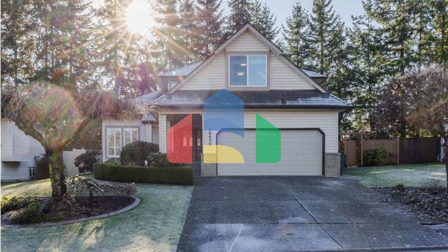 Residential - Single Family Home - Surrey, Canada - Canada