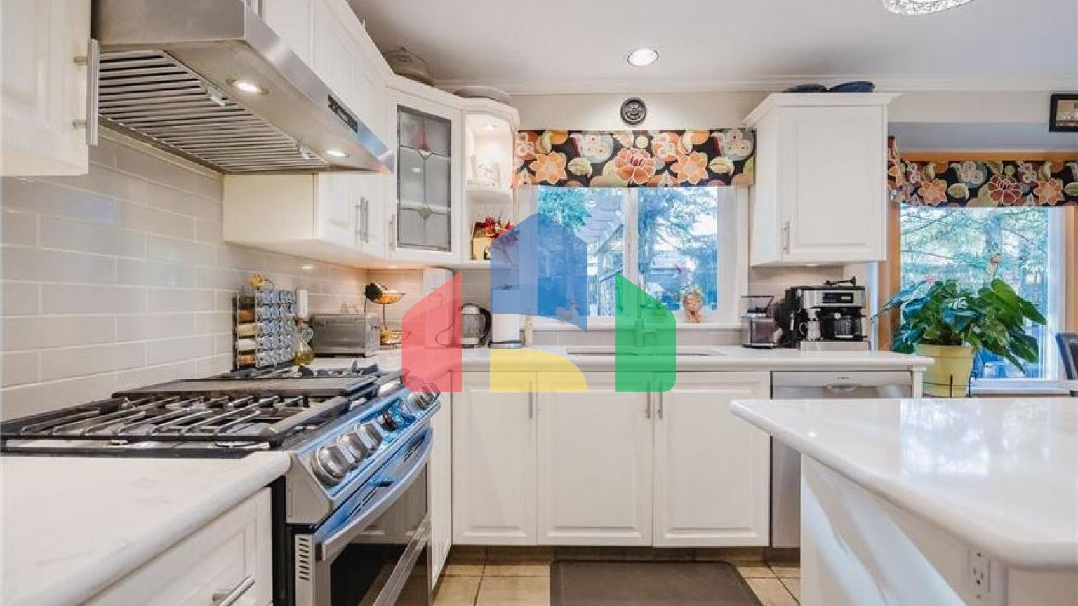 Residential - Single Family Home - Surrey, Canada - Canada