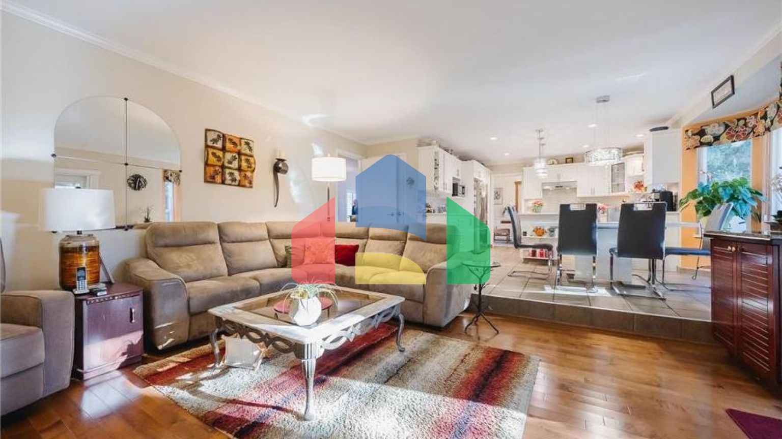 Residential - Single Family Home - Surrey, Canada - Canada