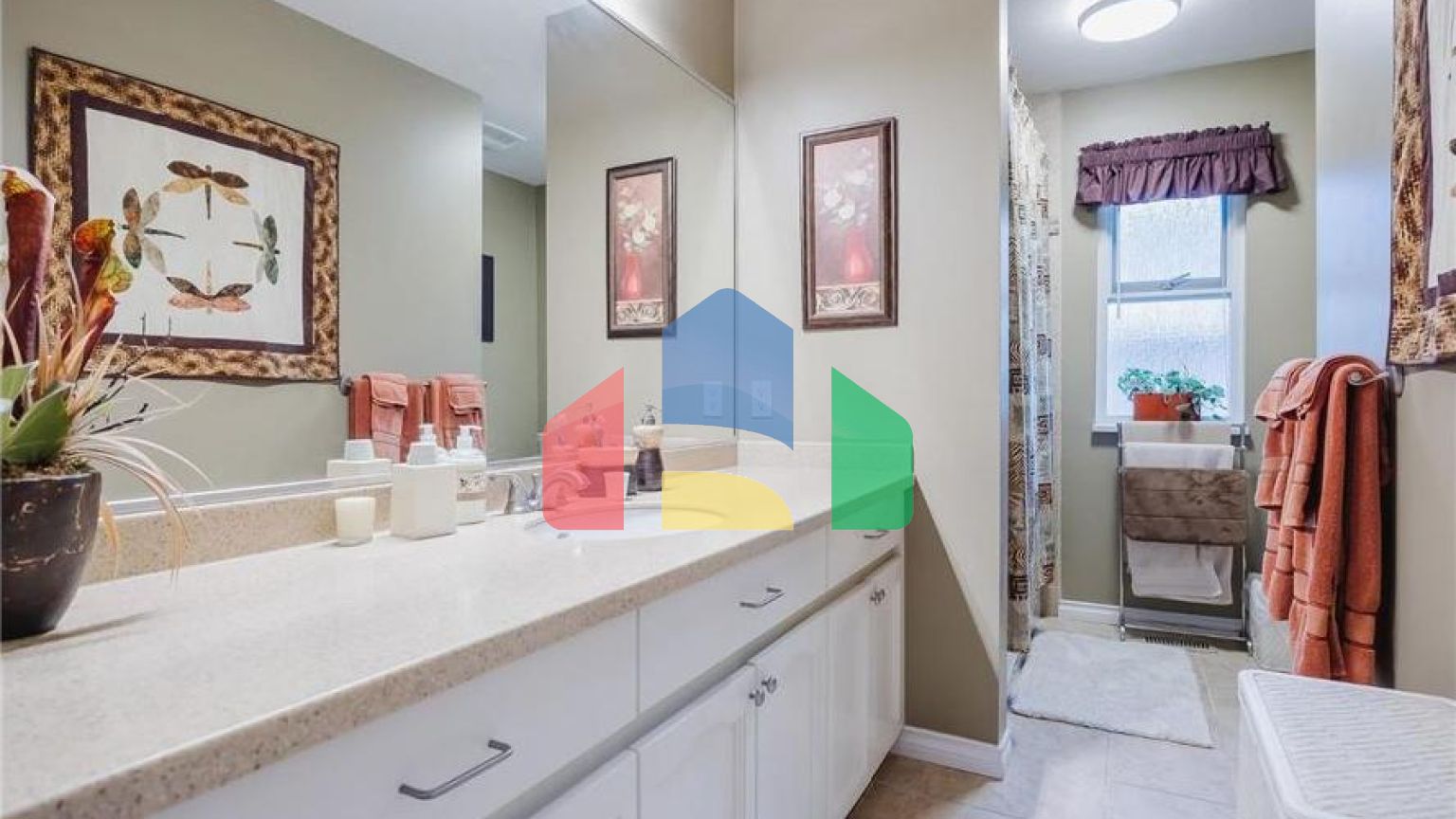 Residential - Single Family Home - Surrey, Canada - Canada