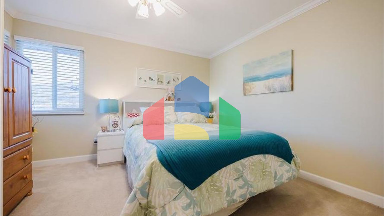 Residential - Single Family Home - Surrey, Canada - Canada