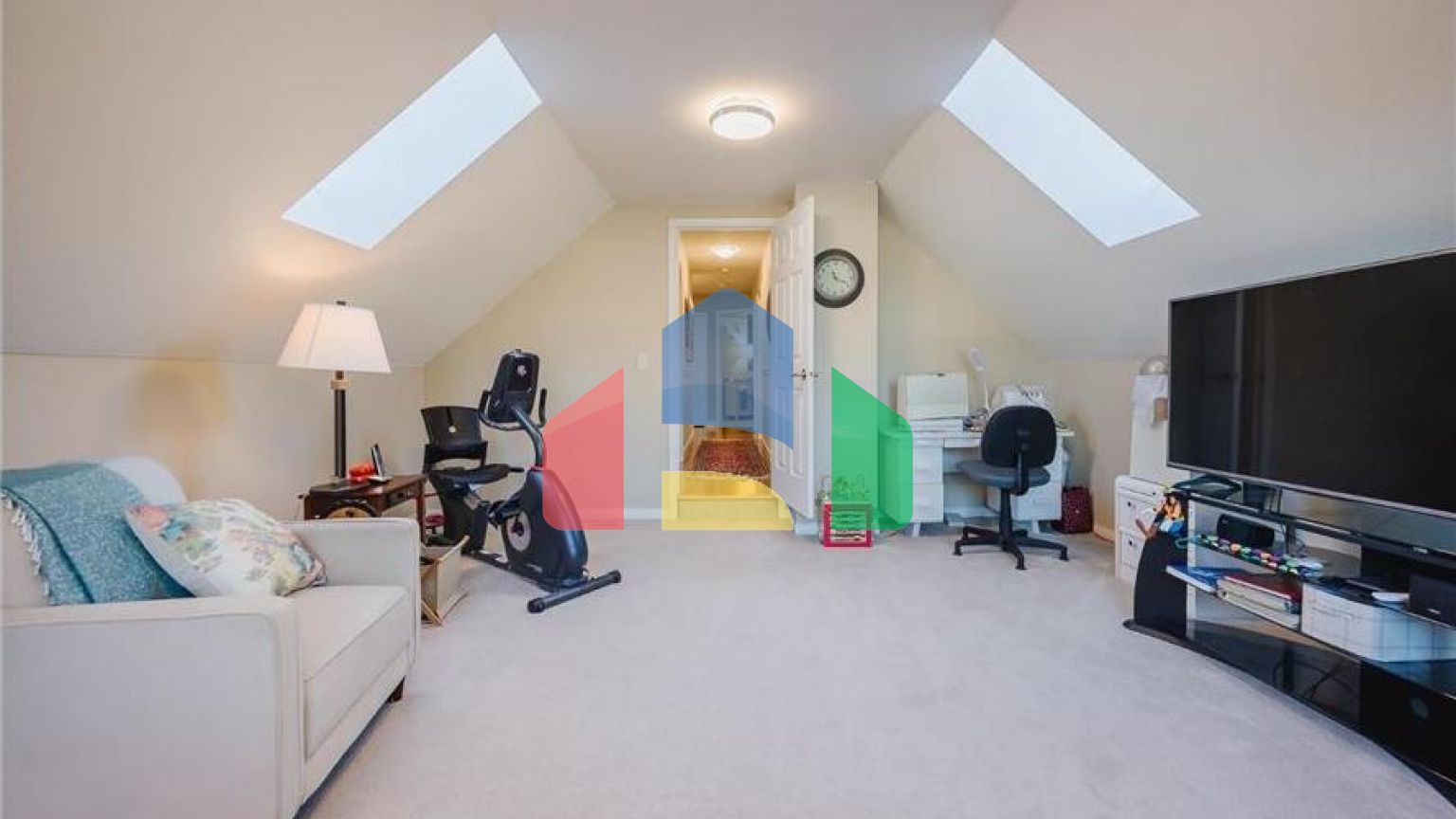 Residential - Single Family Home - Surrey, Canada - Canada