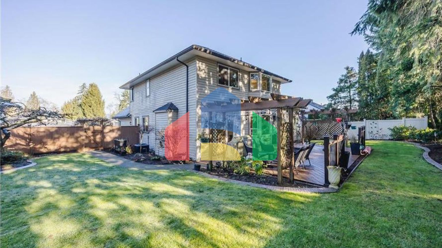 Residential - Single Family Home - Surrey, Canada - Canada