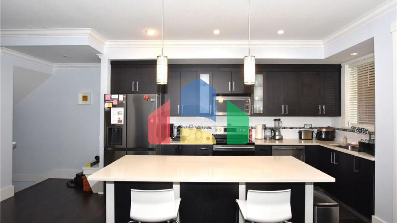 Residential - Townhouse - Surrey, Canada - Canada