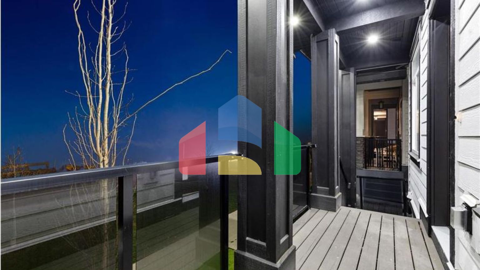 Residential - Single Family Home - Surrey, Canada - Canada