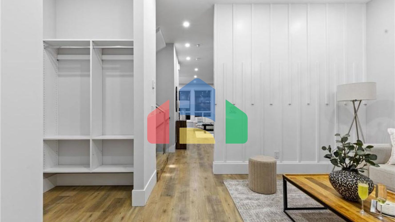 Residential - Single Family Home - Surrey, Canada - Canada