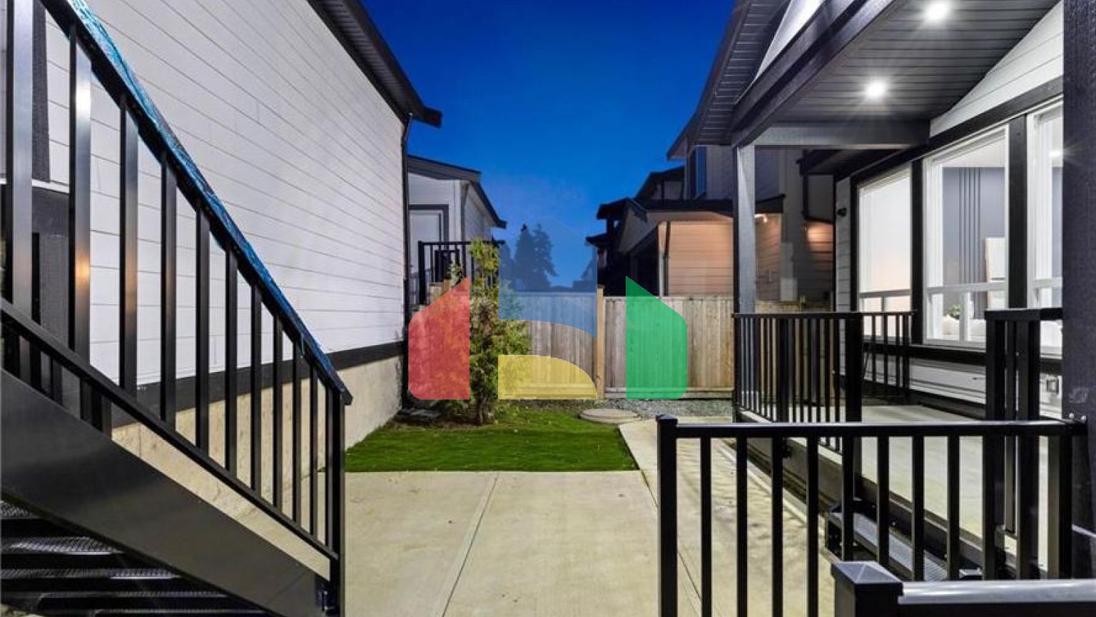 Residential - Single Family Home - Surrey, Canada - Canada