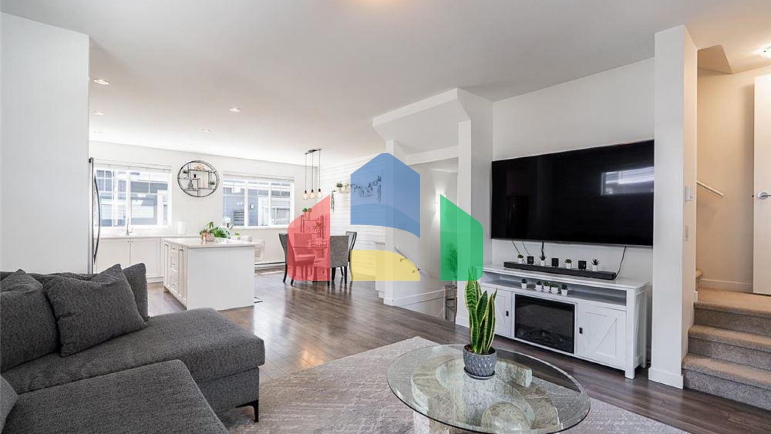 Residential - Townhouse - Surrey, Canada - Canada