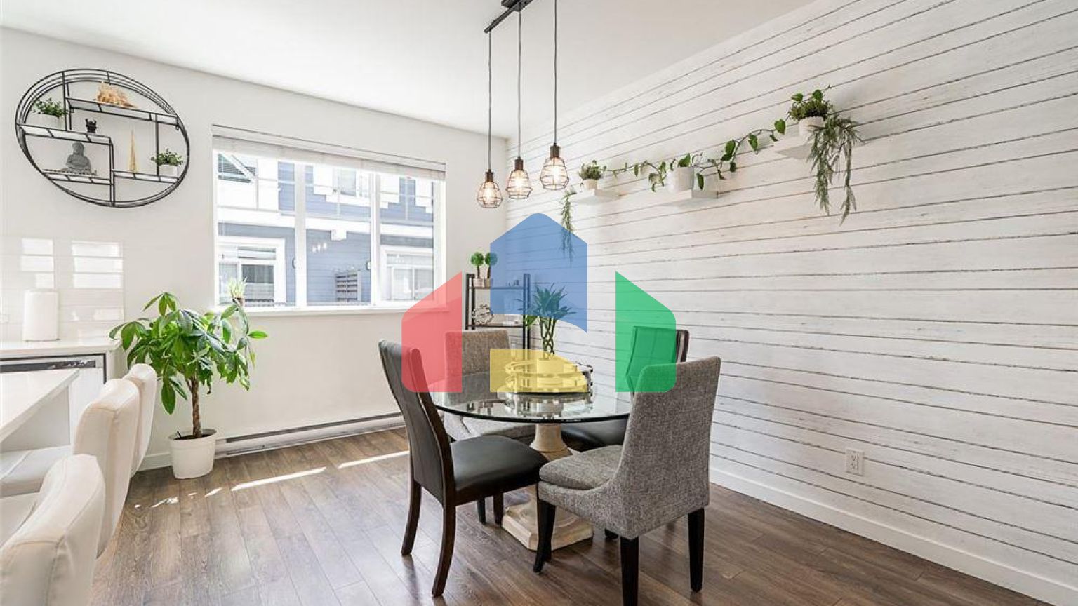 Residential - Townhouse - Surrey, Canada - Canada