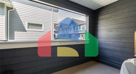 Residential - Townhouse - Surrey, Canada - Canada