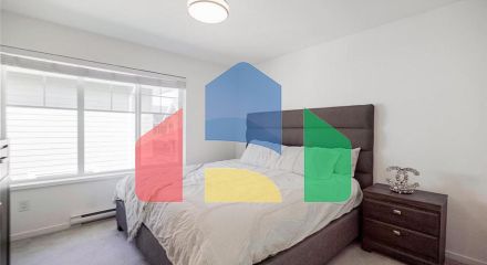 Residential - Townhouse - Surrey, Canada - Canada