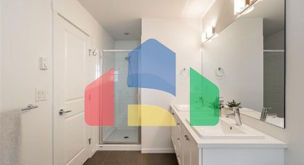 Residential - Townhouse - Surrey, Canada - Canada