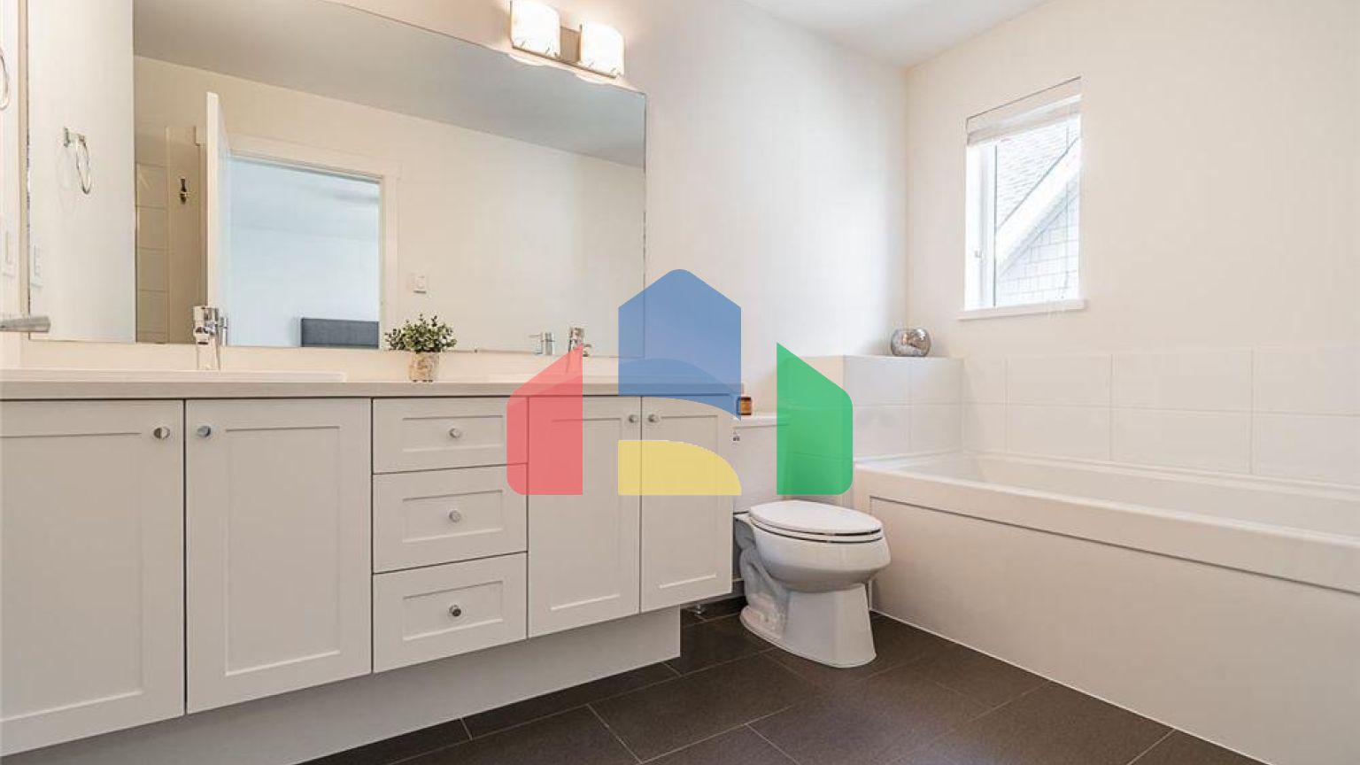 Residential - Townhouse - Surrey, Canada - Canada