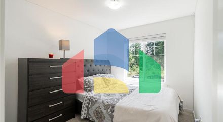 Residential - Townhouse - Surrey, Canada - Canada