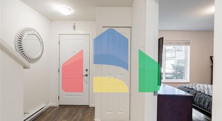 Residential - Townhouse - Surrey, Canada - Canada