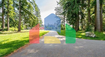 Residential - Townhouse - Surrey, Canada - Canada