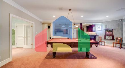 Residential - Single Family Home - Surrey, Canada - Canada