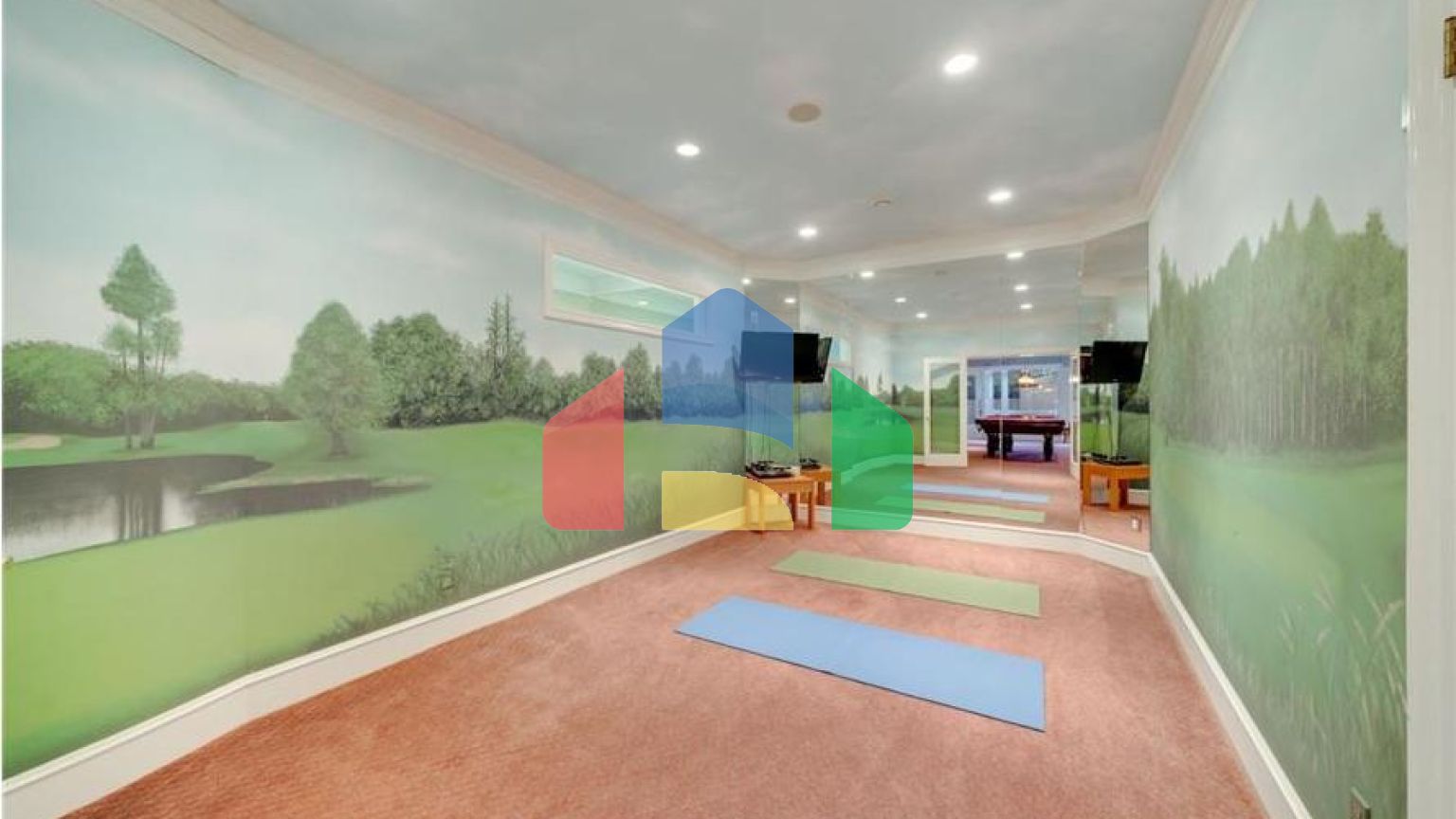 Residential - Single Family Home - Surrey, Canada - Canada