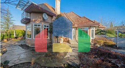 Residential - Single Family Home - Surrey, Canada - Canada