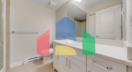 Residential - Townhouse - Surrey, Canada - Canada Residential - Townhouse - Surrey, Canada - Canada