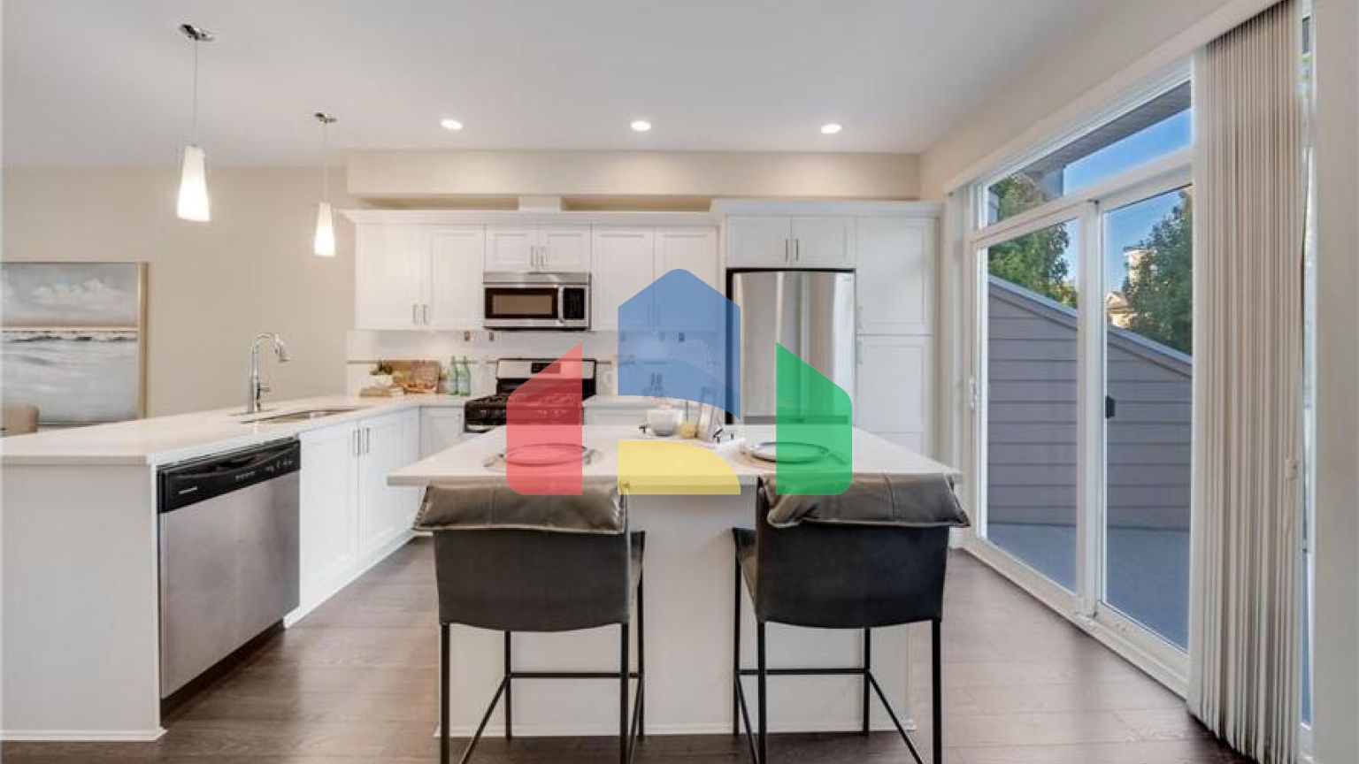 Residential - Townhouse - Surrey, Canada - Canada