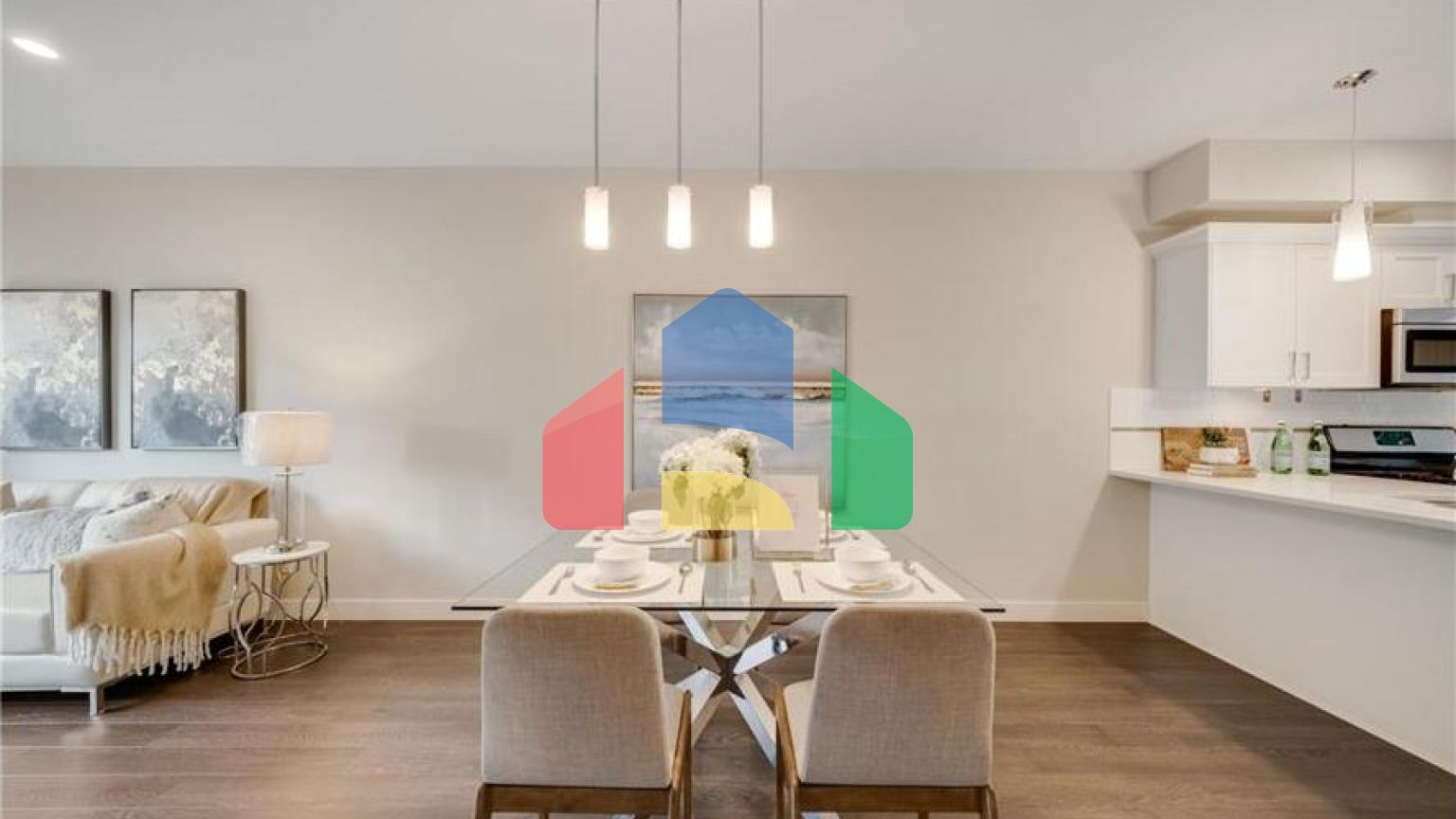 Residential - Townhouse - Surrey, Canada - Canada