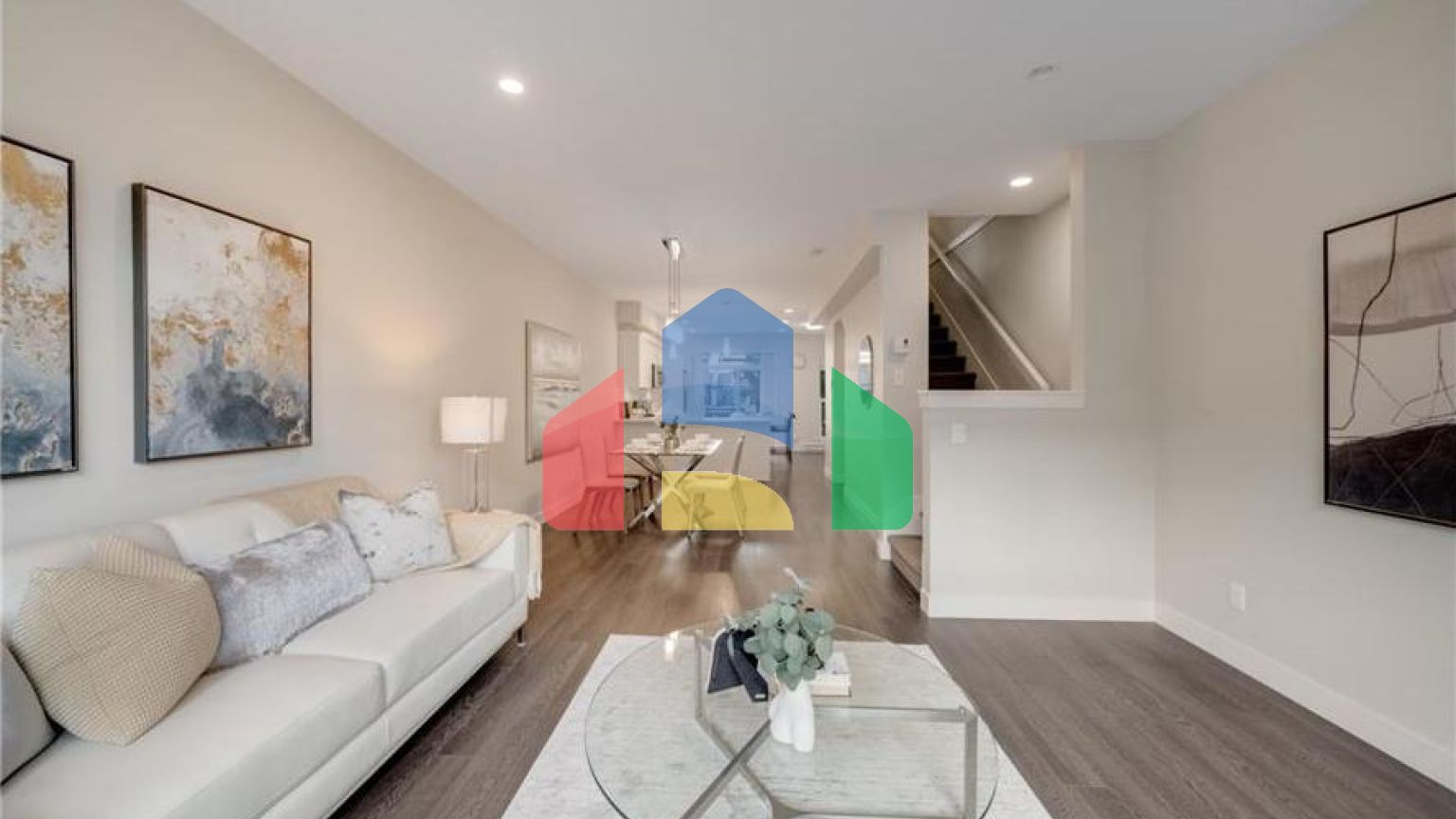 Residential - Townhouse - Surrey, Canada - Canada