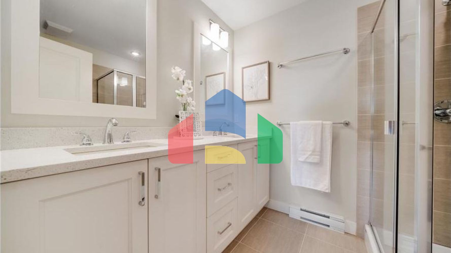 Residential - Townhouse - Surrey, Canada - Canada