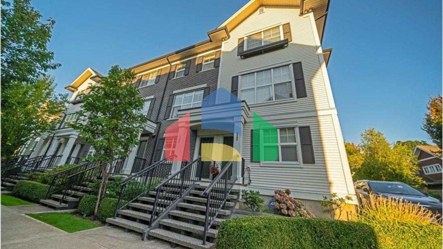 Residential - Townhouse - Surrey, Canada - Canada