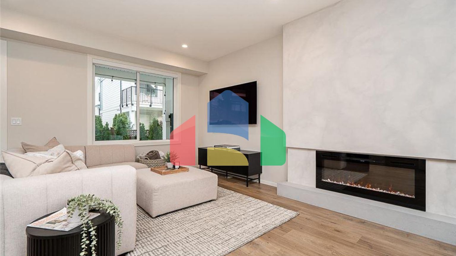 Residential - Townhouse - Surrey, Canada - Canada