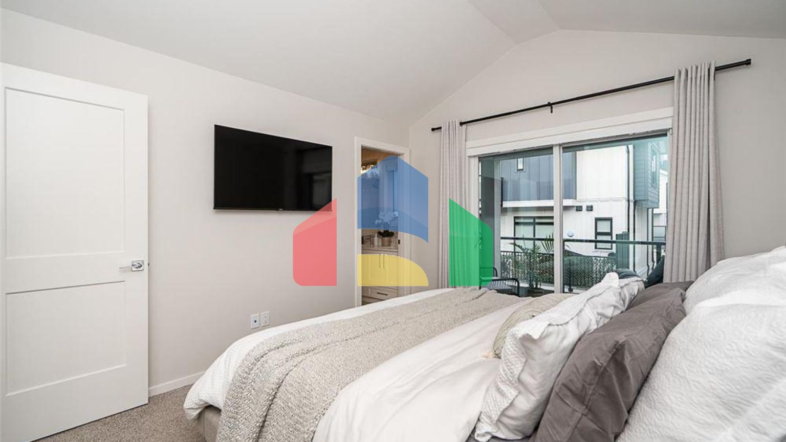 Residential - Townhouse - Surrey, Canada - Canada