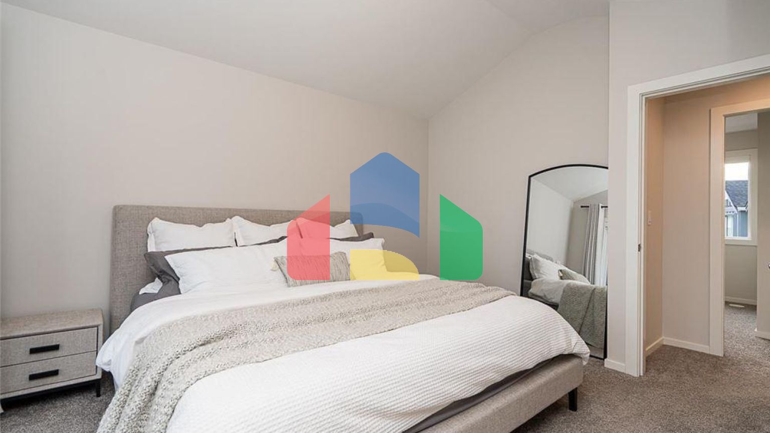 Residential - Townhouse - Surrey, Canada - Canada