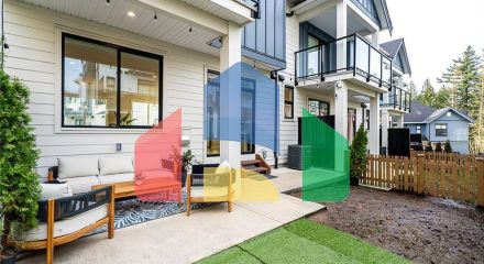 Residential - Townhouse - Surrey, Canada - Canada