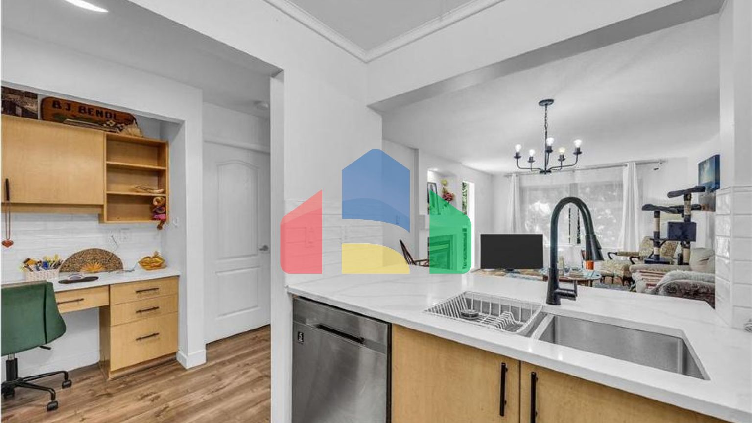 Residential - Single Family Home - Surrey, Canada - Canada