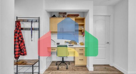 Residential - Single Family Home - Surrey, Canada - Canada