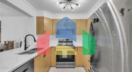 Residential - Single Family Home - Surrey, Canada - Canada