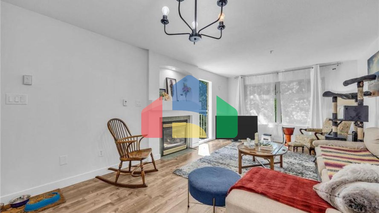 Residential - Single Family Home - Surrey, Canada - Canada