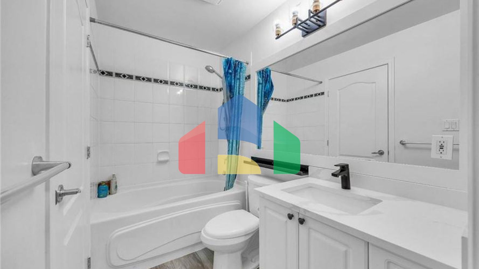 Residential - Single Family Home - Surrey, Canada - Canada