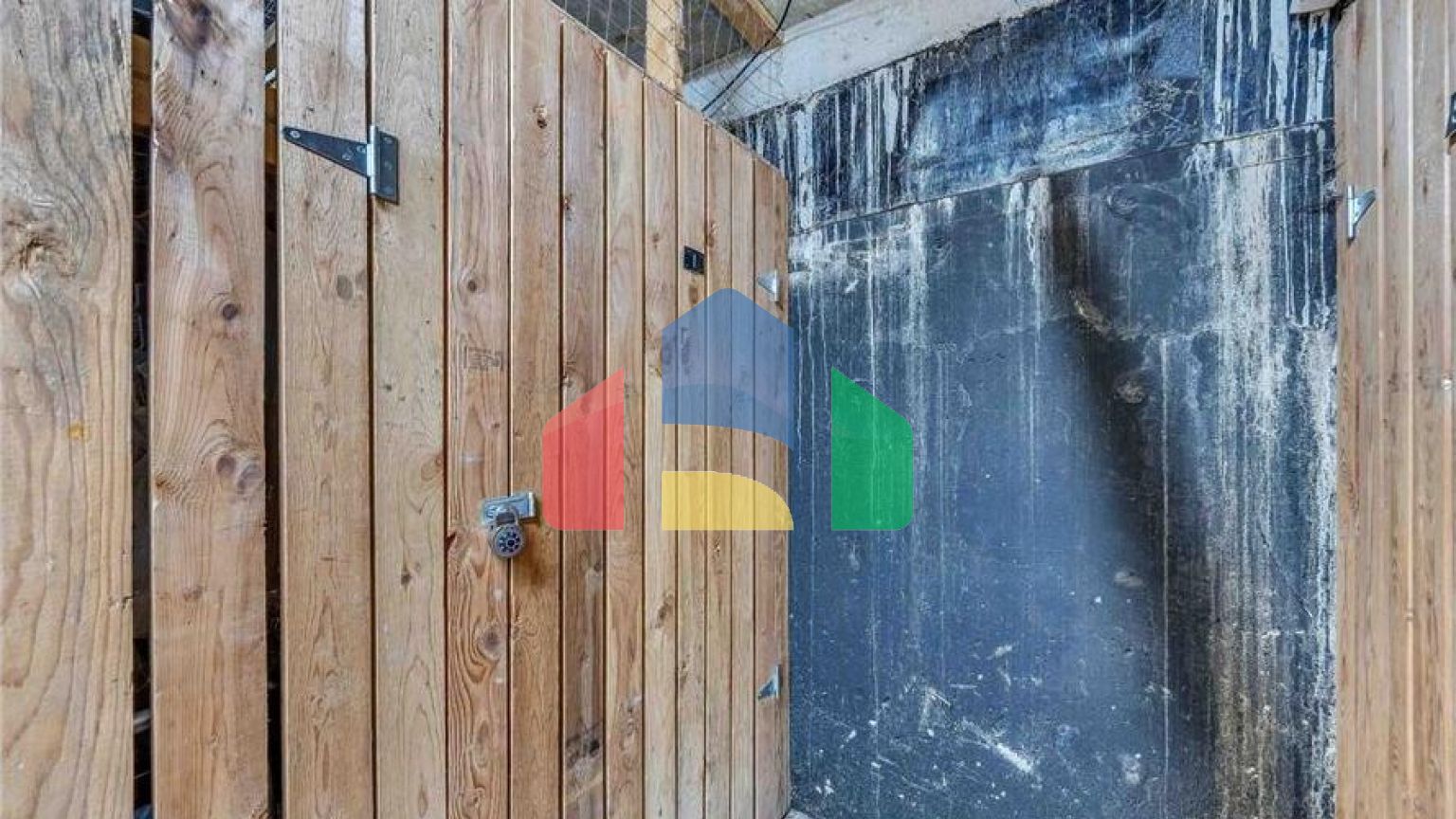 Residential - Single Family Home - Surrey, Canada - Canada