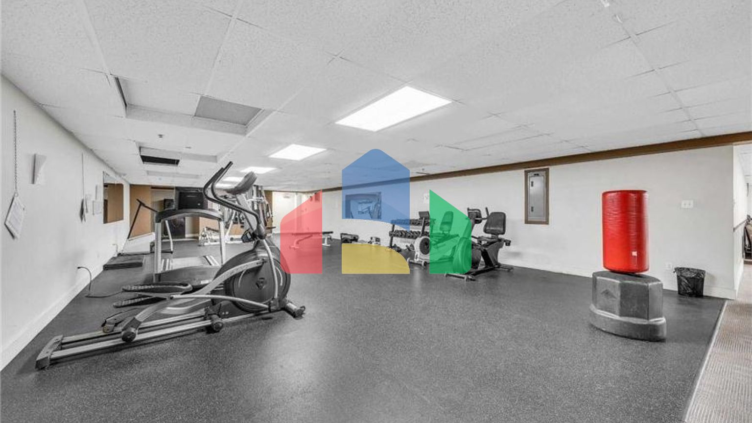 Residential - Single Family Home - Surrey, Canada - Canada