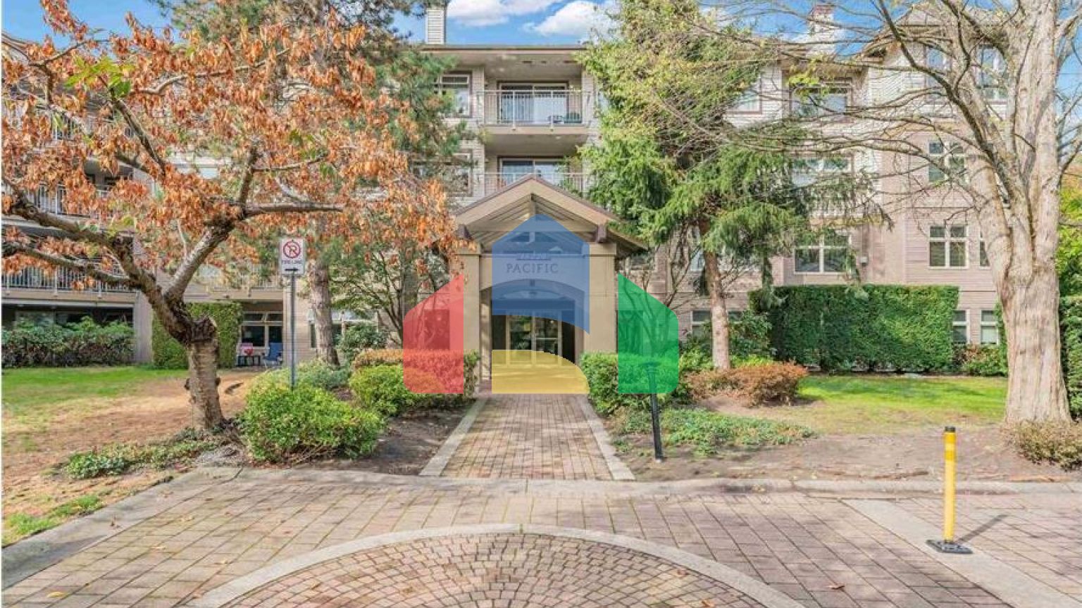 Residential - Single Family Home - Surrey, Canada - Canada