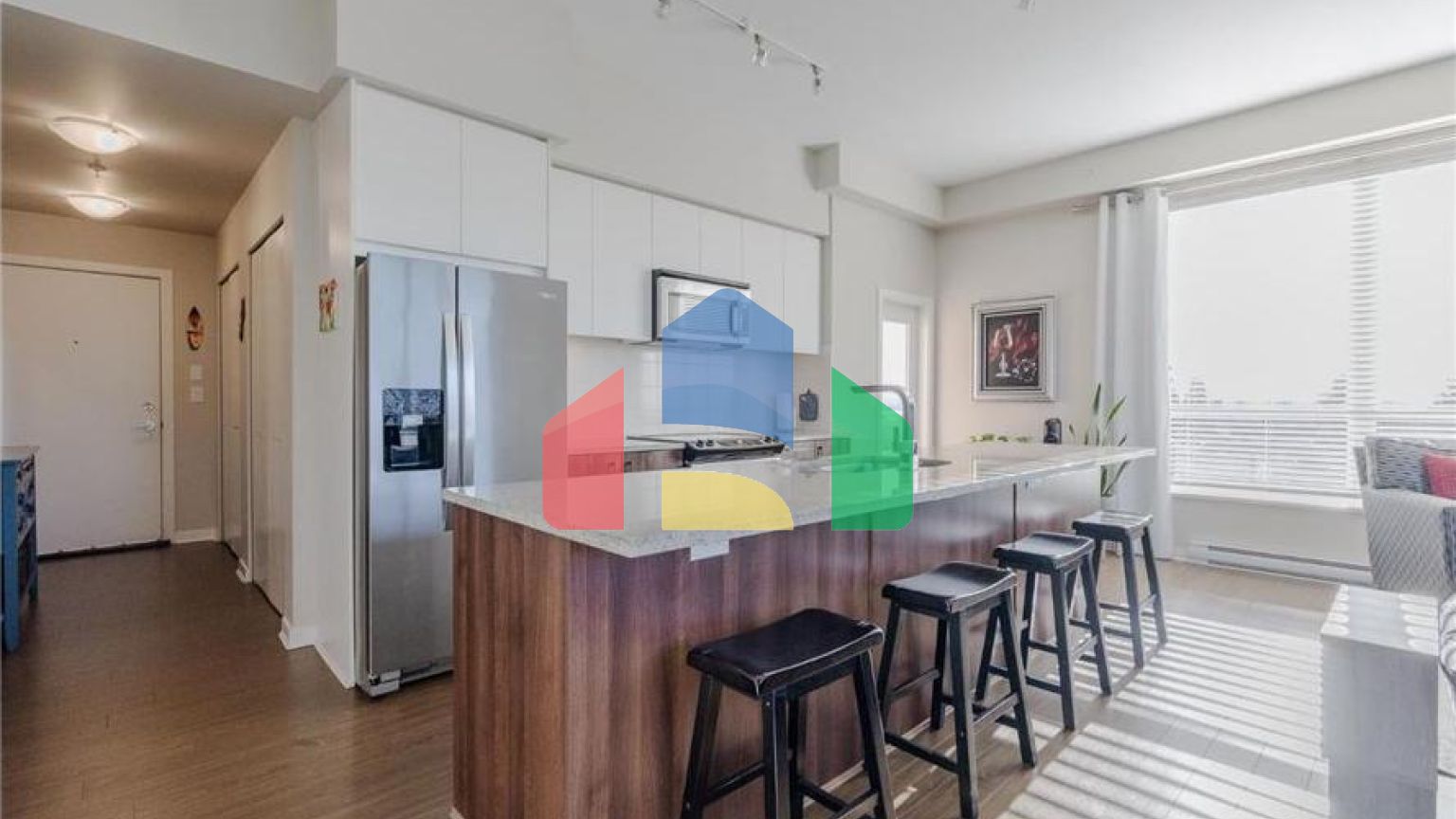 Residential - Single Family Home - Surrey, Canada - Canada