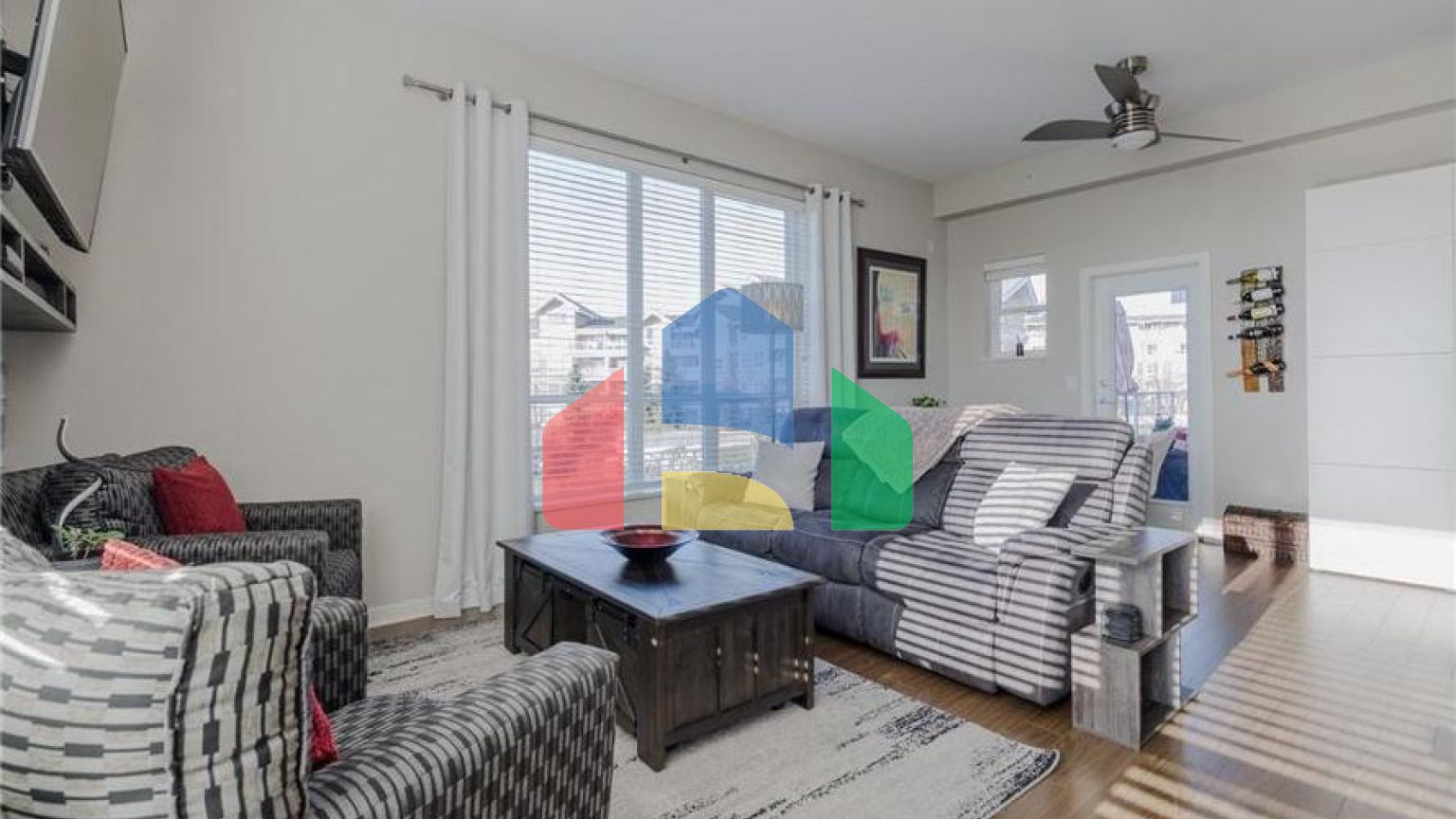 Residential - Single Family Home - Surrey, Canada - Canada