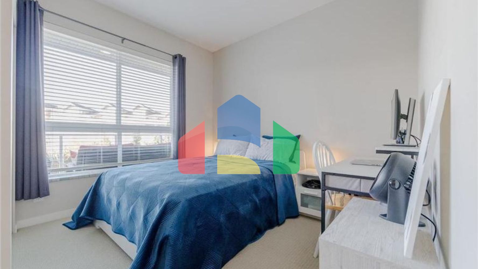 Residential - Single Family Home - Surrey, Canada - Canada