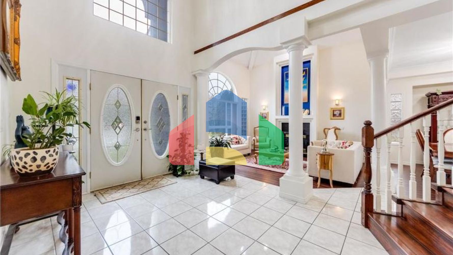 Residential - Single Family Home - Surrey, Canada - Canada