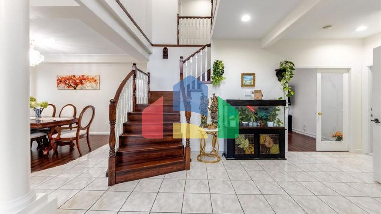 Residential - Single Family Home - Surrey, Canada - Canada