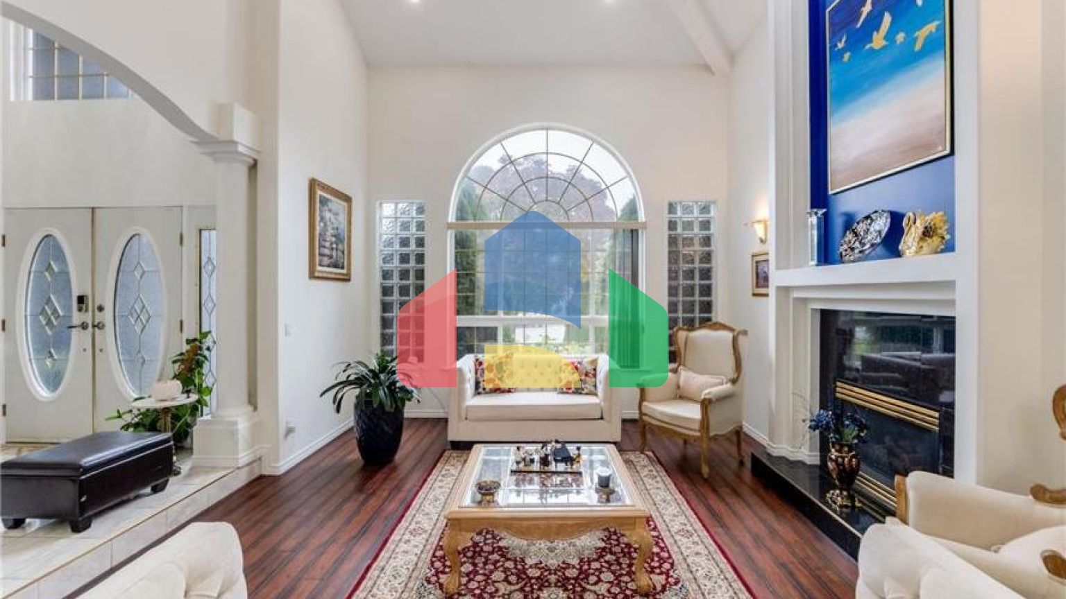 Residential - Single Family Home - Surrey, Canada - Canada