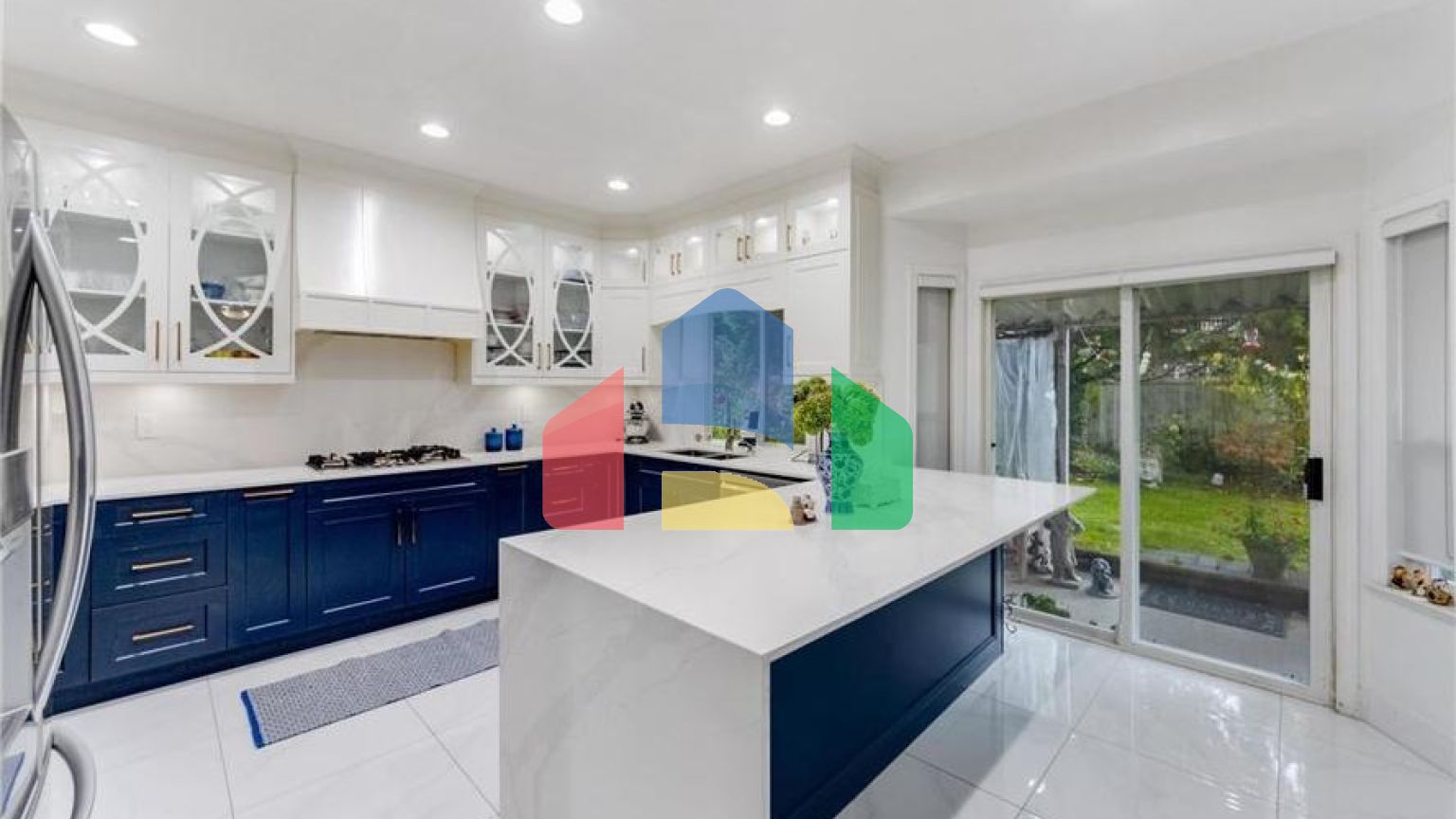 Residential - Single Family Home - Surrey, Canada - Canada