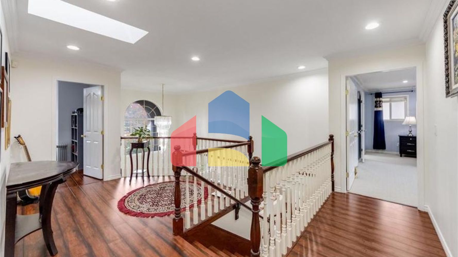 Residential - Single Family Home - Surrey, Canada - Canada