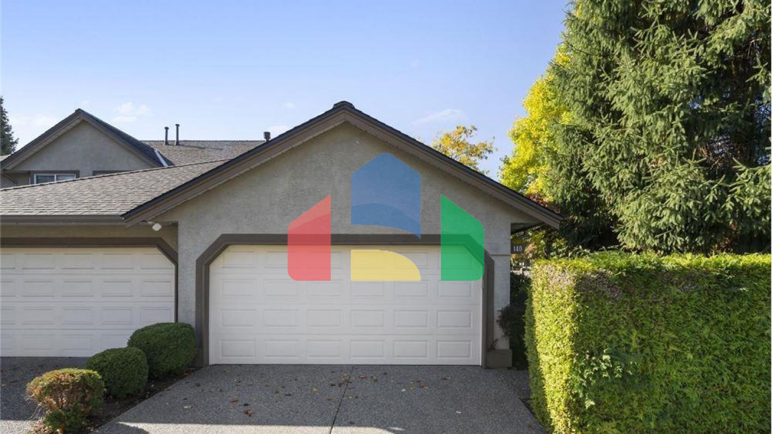 Residential - Townhouse - Surrey, Canada - Canada